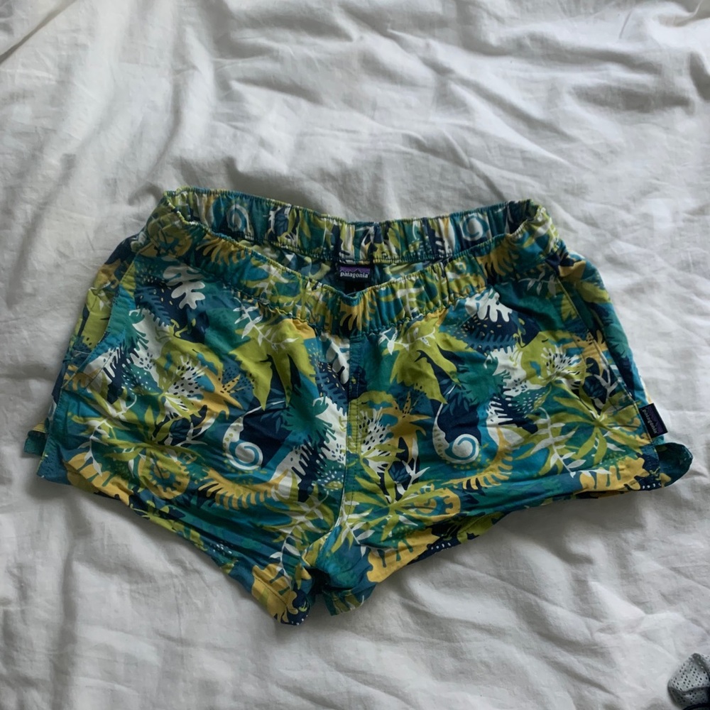 Patagonia Barely Baggies Shorts